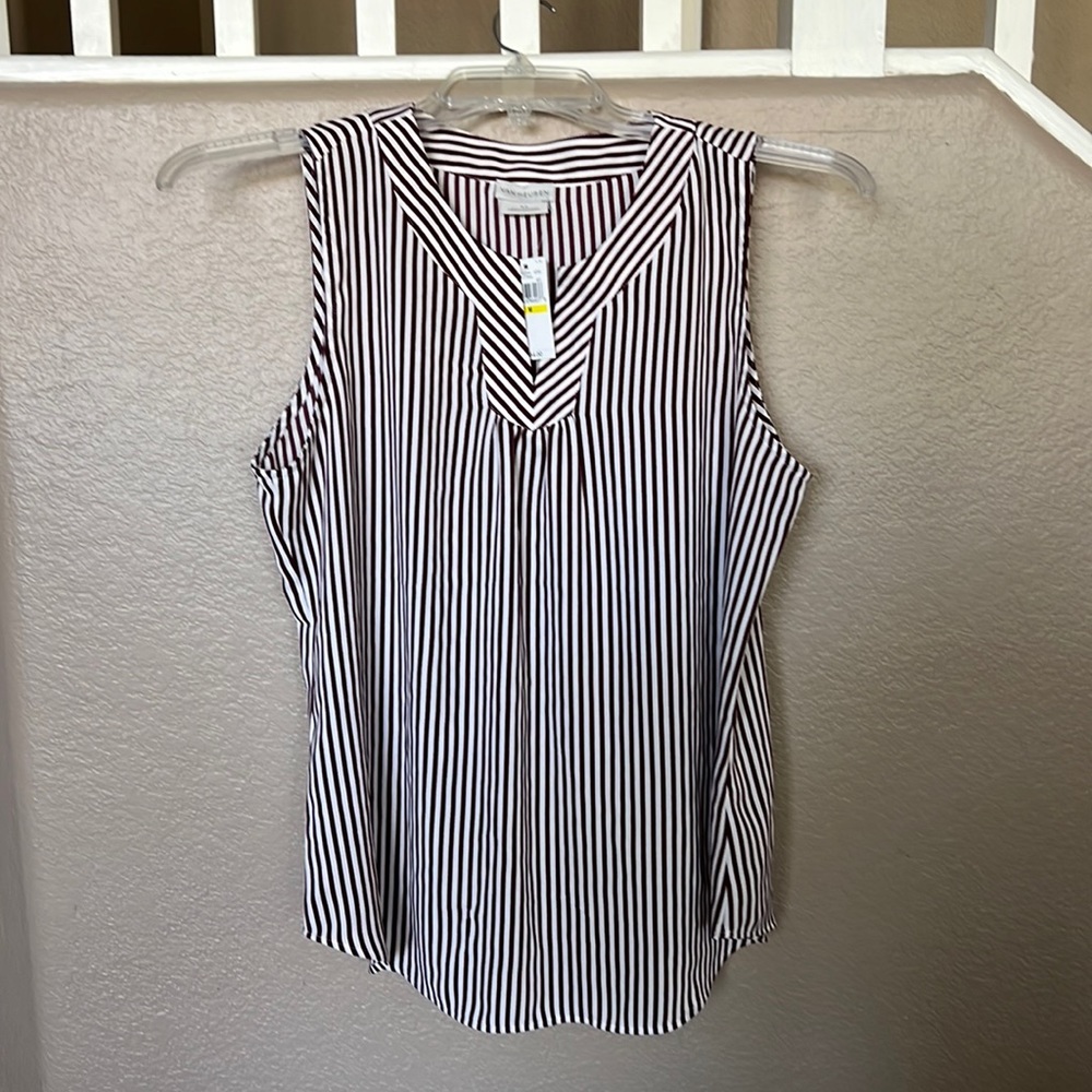 NWT Van Heusen, striped top, size M